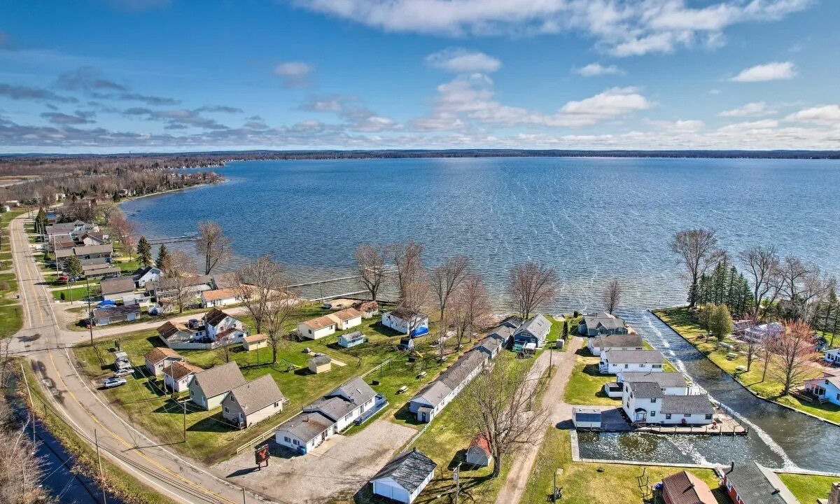Photo of Others in Houghton Lake
