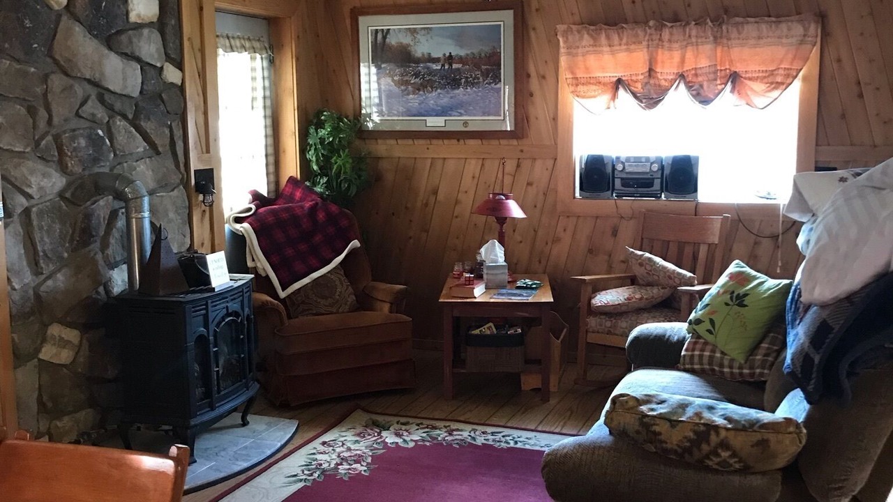 Photo of Livingroom in Herron