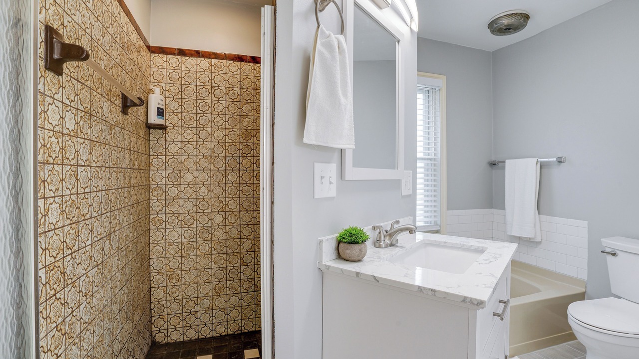 Photo of Bathroom in Richfield