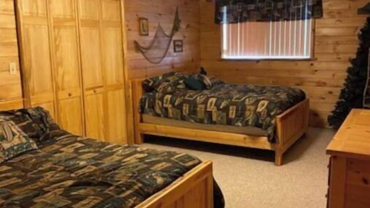 Photo of Bedroom in Grayling
