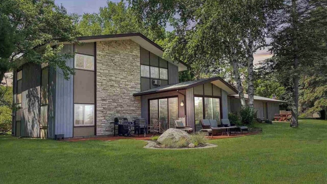 Photo of Outdoor in Iron Mountain