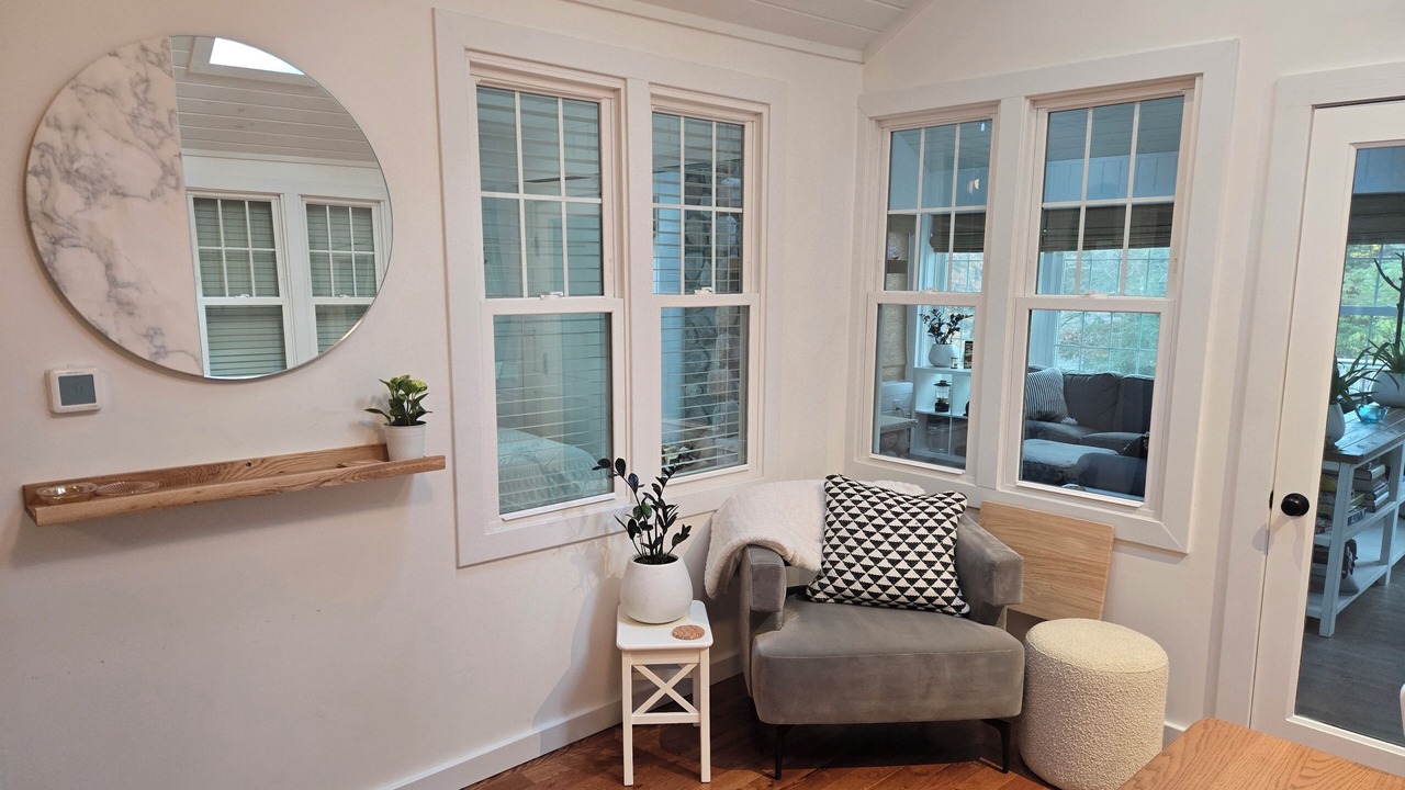 Photo of Livingroom in Michigan City