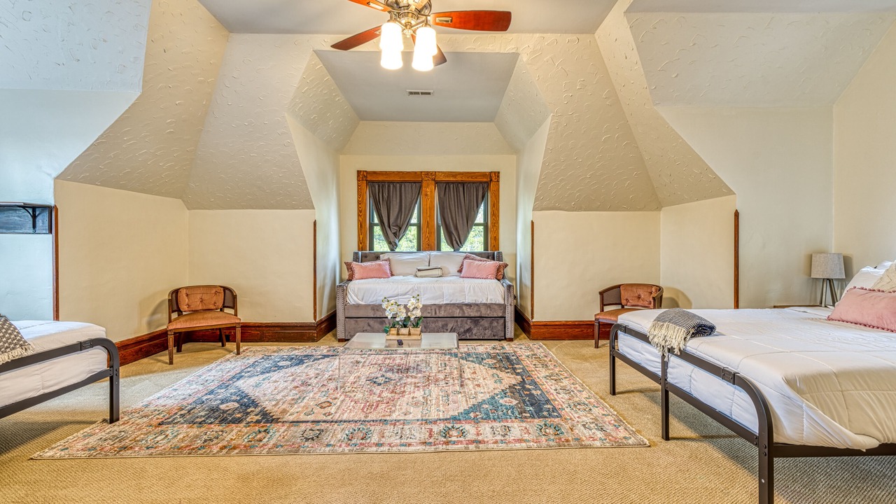 Photo of Bedroom in Shaw