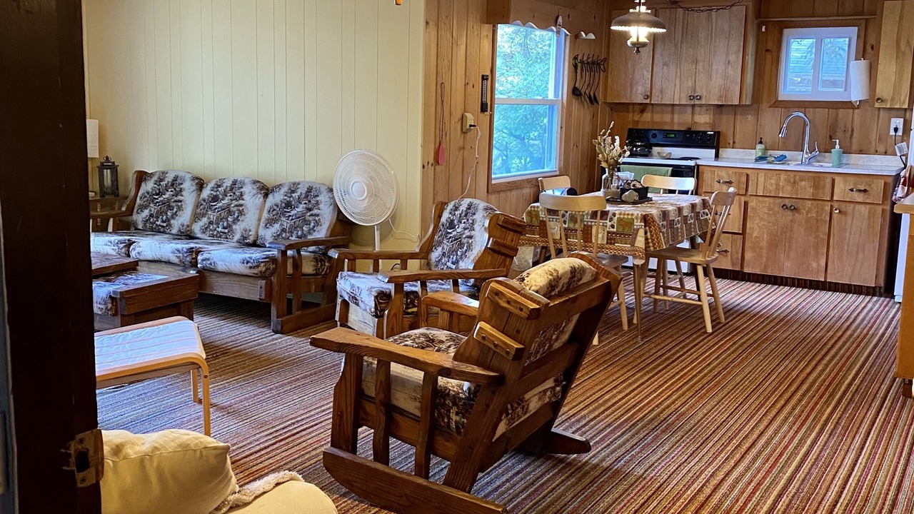 Photo of Livingroom in St. Helen
