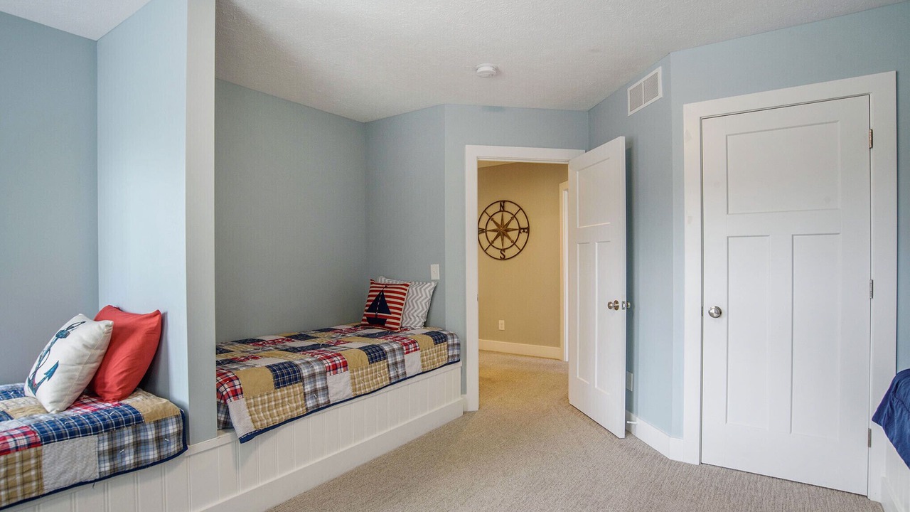 Photo of Bedroom in South Haven