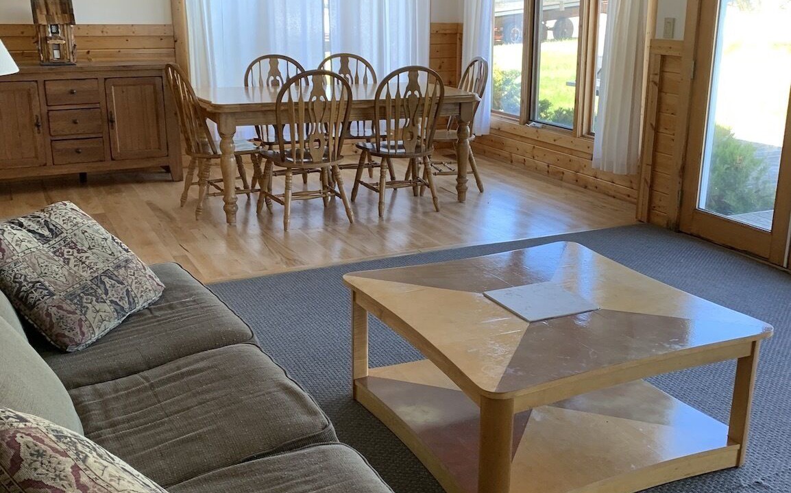 Photo of Livingroom in Tawas City