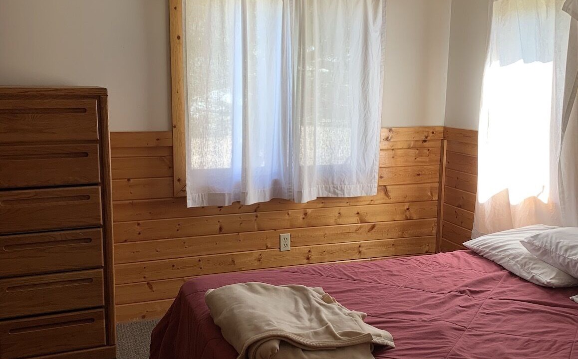 Photo of Bedroom in Tawas City