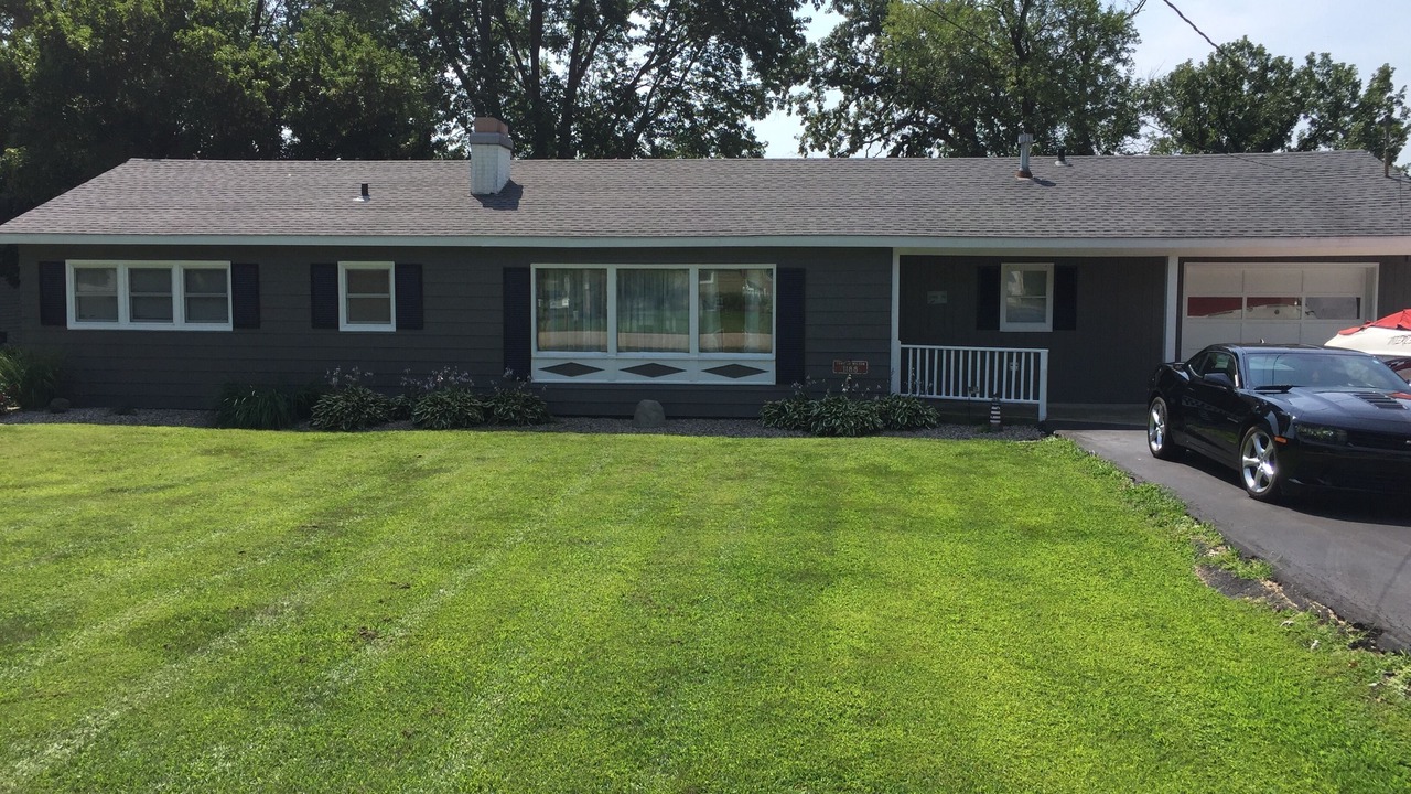 Photo of Outdoor in Newville