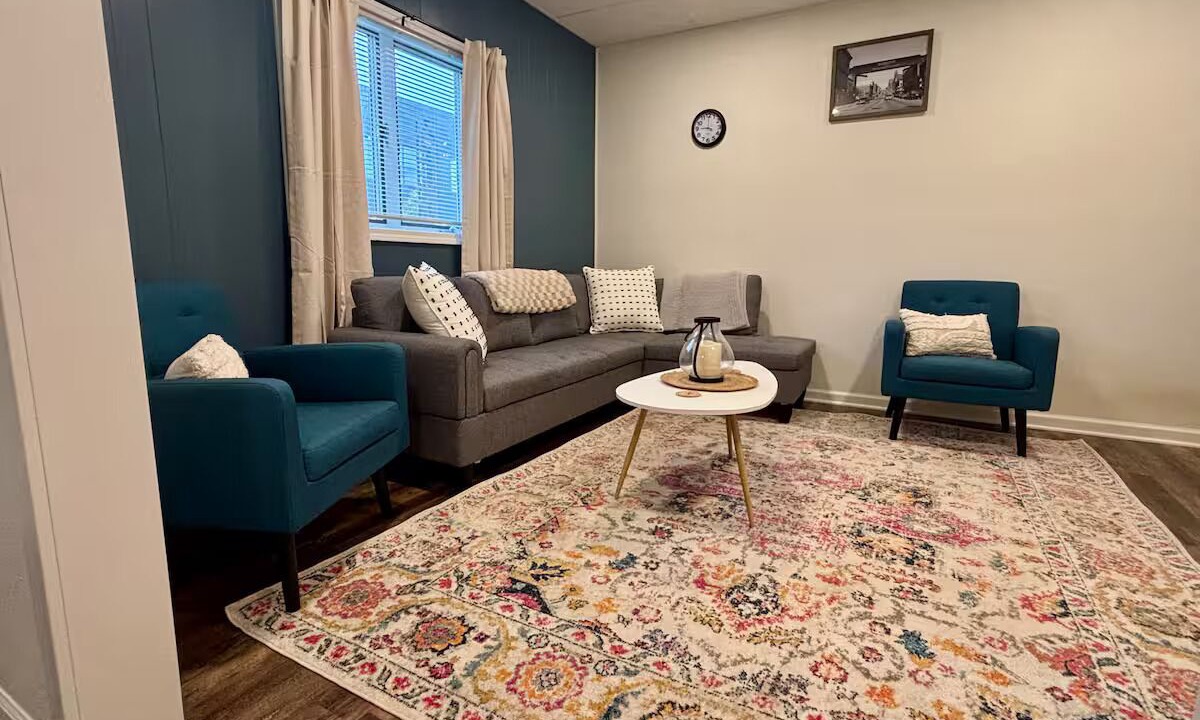 Photo of Livingroom in Negaunee