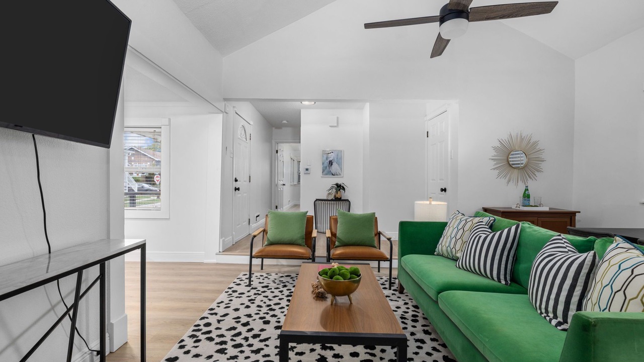 Photo of Livingroom in St. Louis