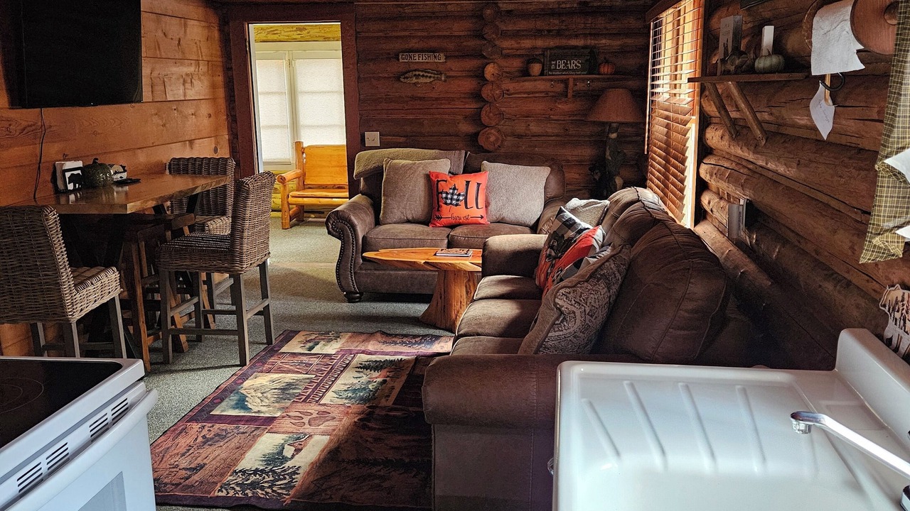 Photo of Livingroom in Houghton Lake
