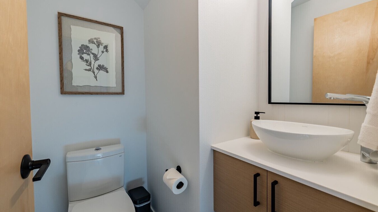 Photo of Bathroom in East Queen Anne