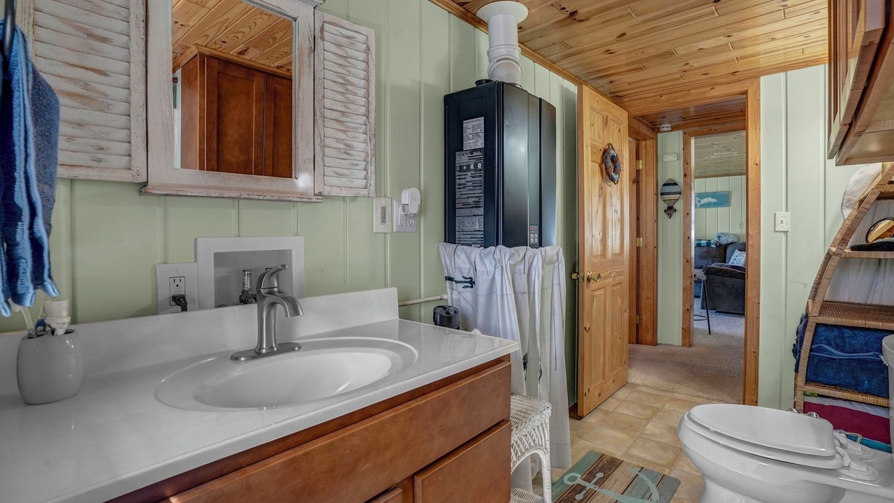 Photo of Bathroom in Houghton Lake Heights