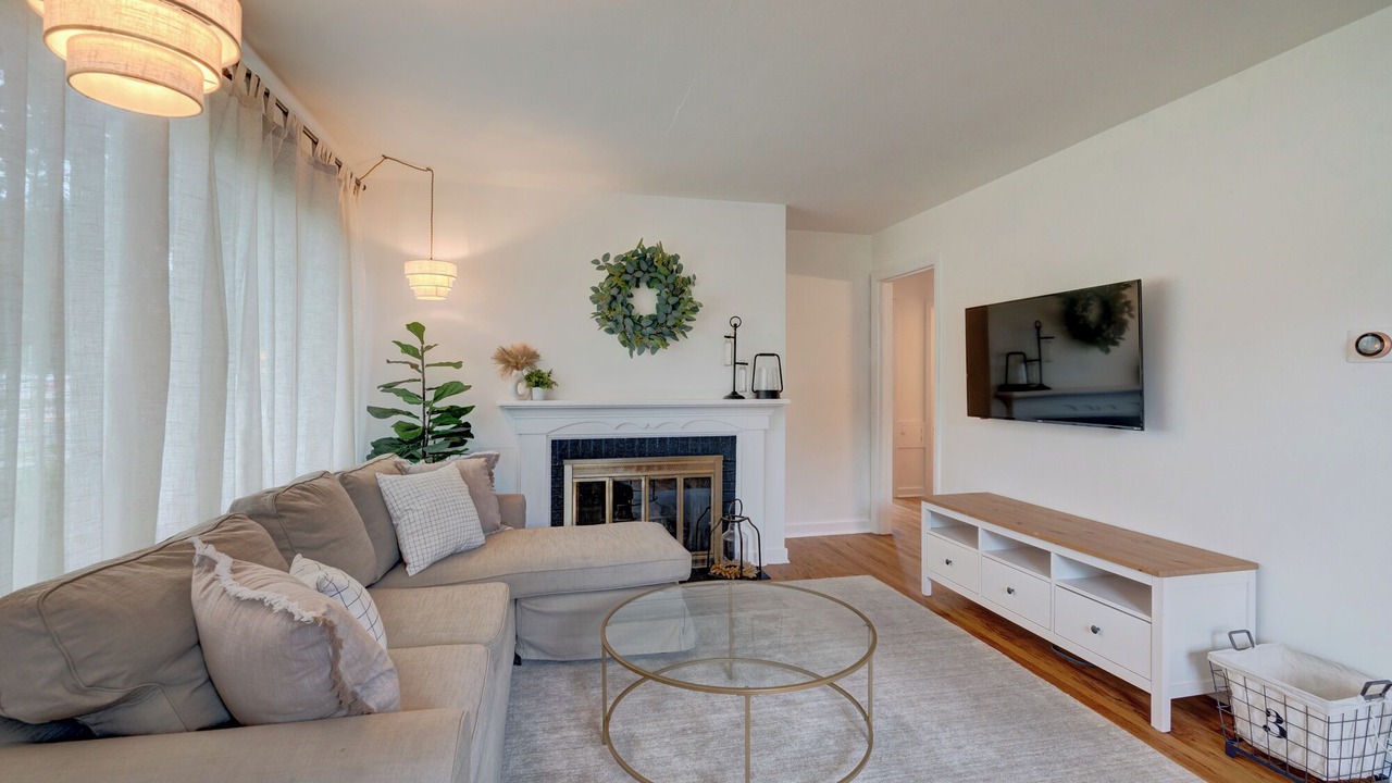 Photo of Livingroom in Bay Creek