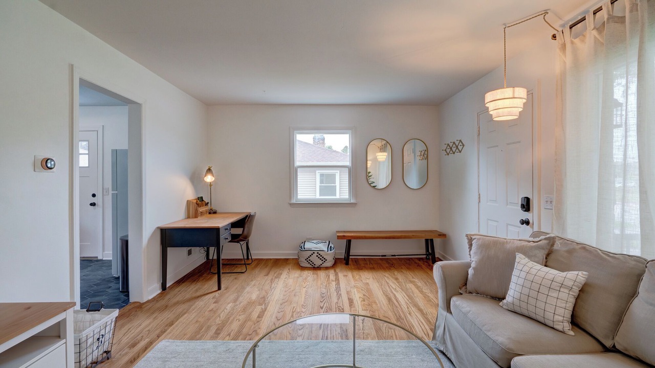 Photo of Livingroom in Bay Creek