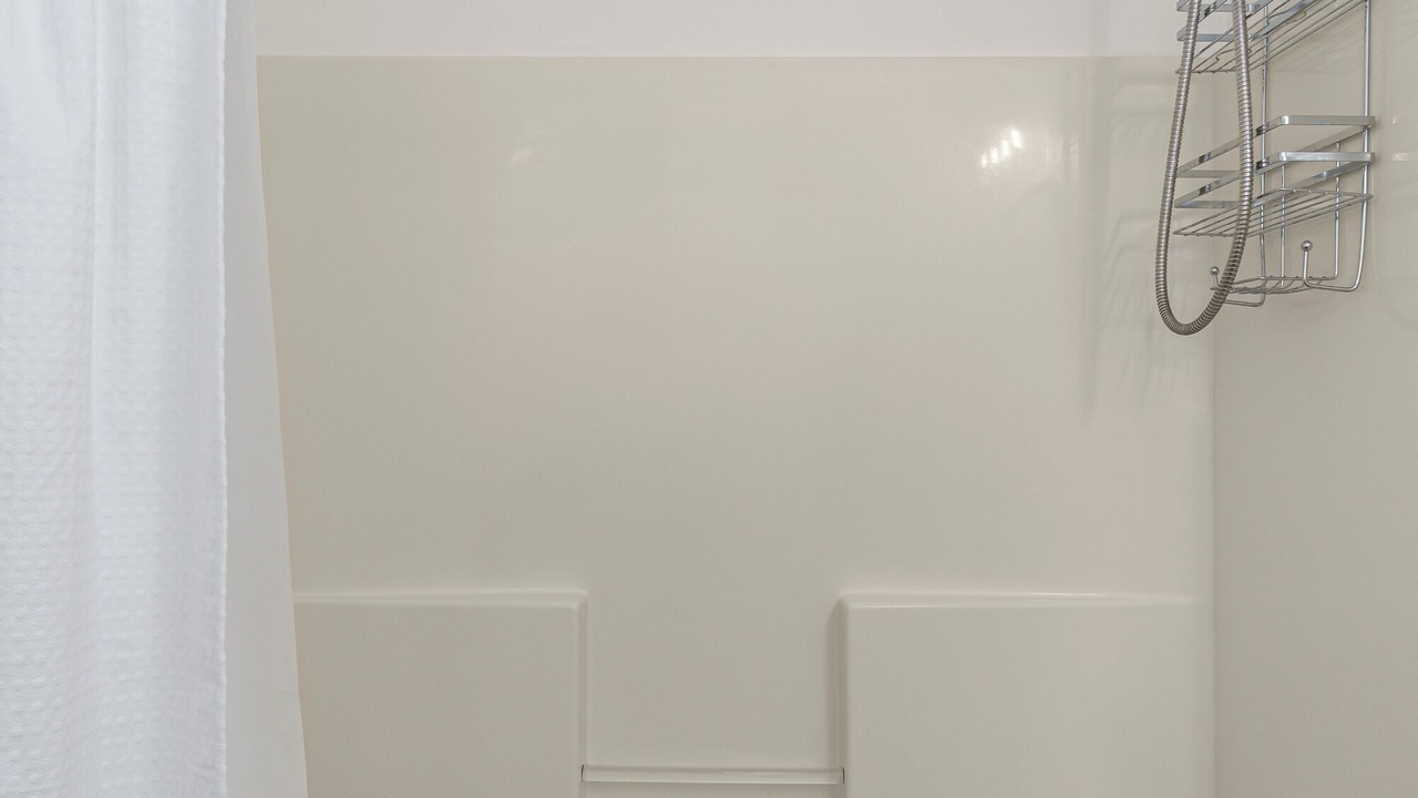 Photo of Bathroom in Lake Koshkonong