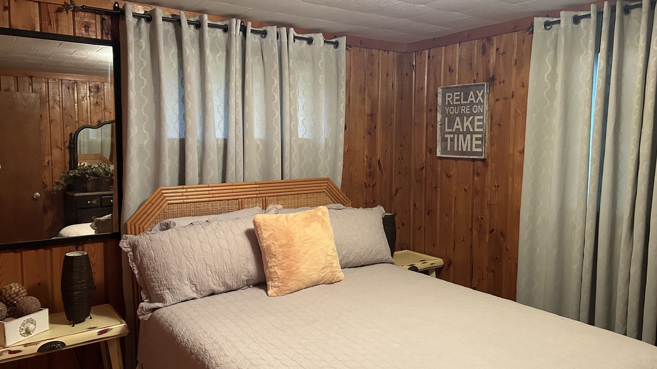 Photo of Bedroom in Lewiston