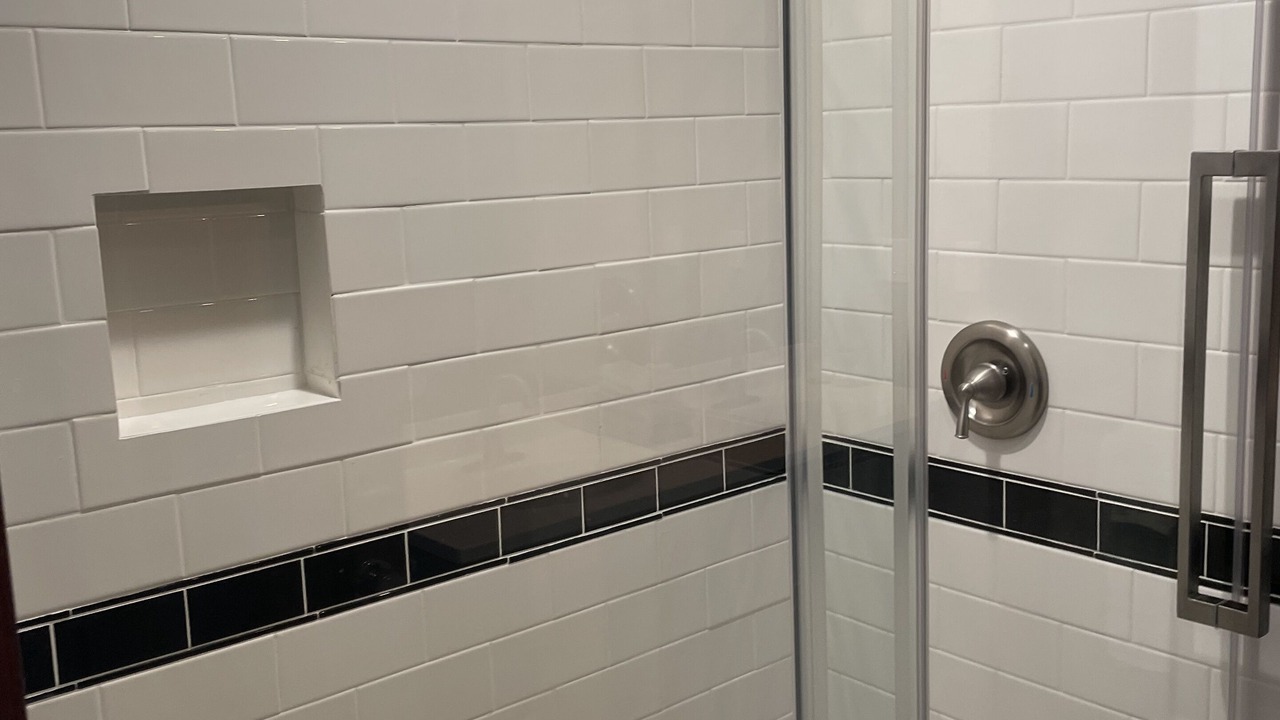 Photo of Bathroom in Mayfield