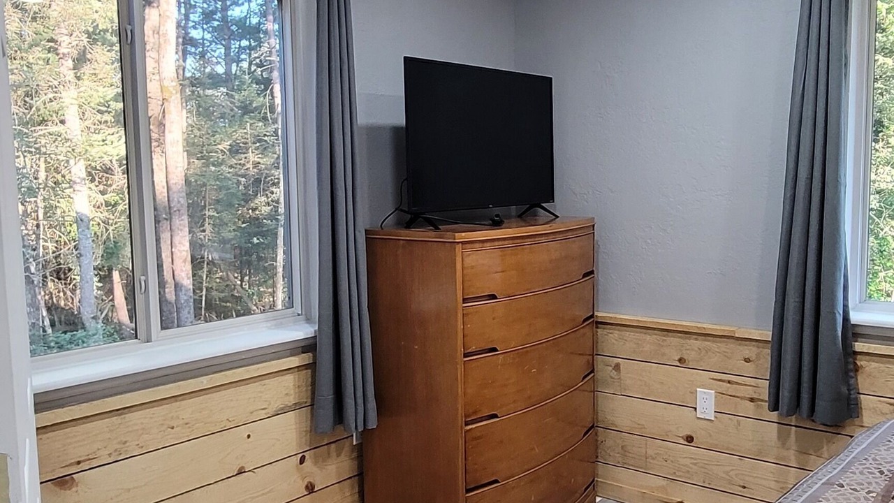 Photo of Bedroom in Grayling