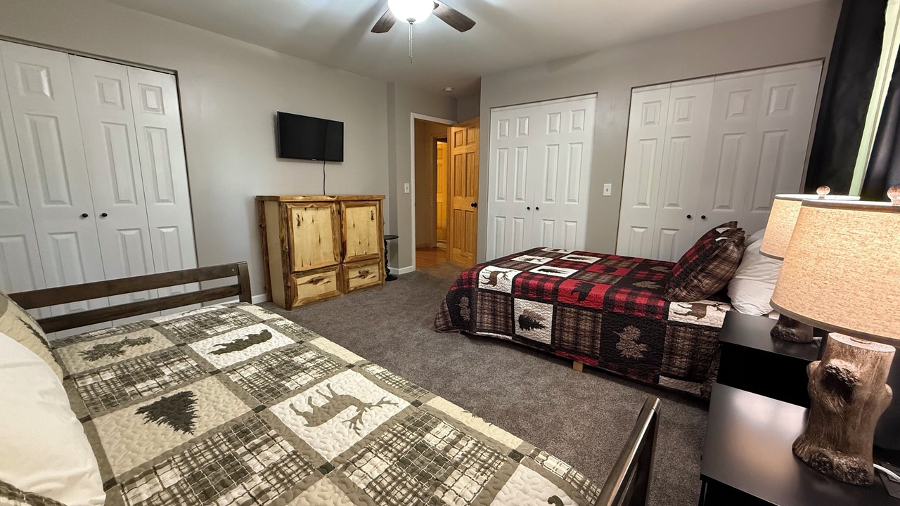 Photo of Bedroom in Prudenville