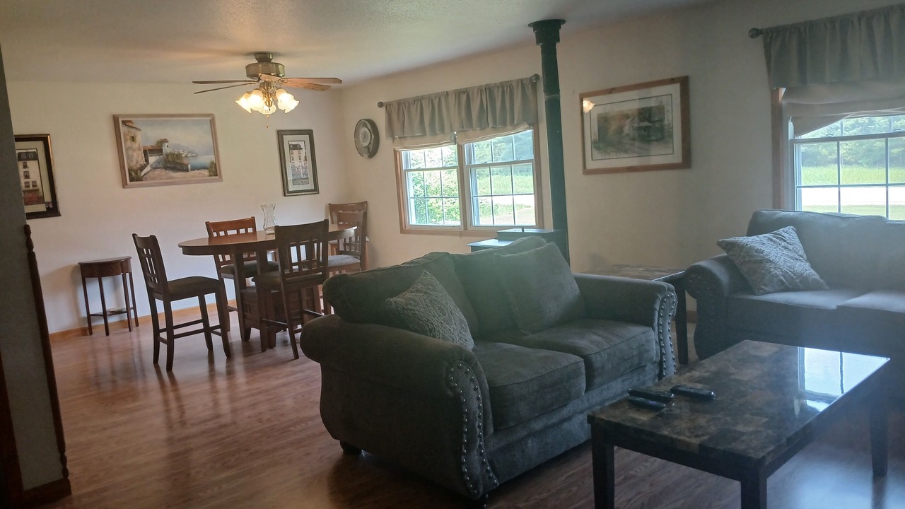 Photo of Livingroom in Elkhart Lake