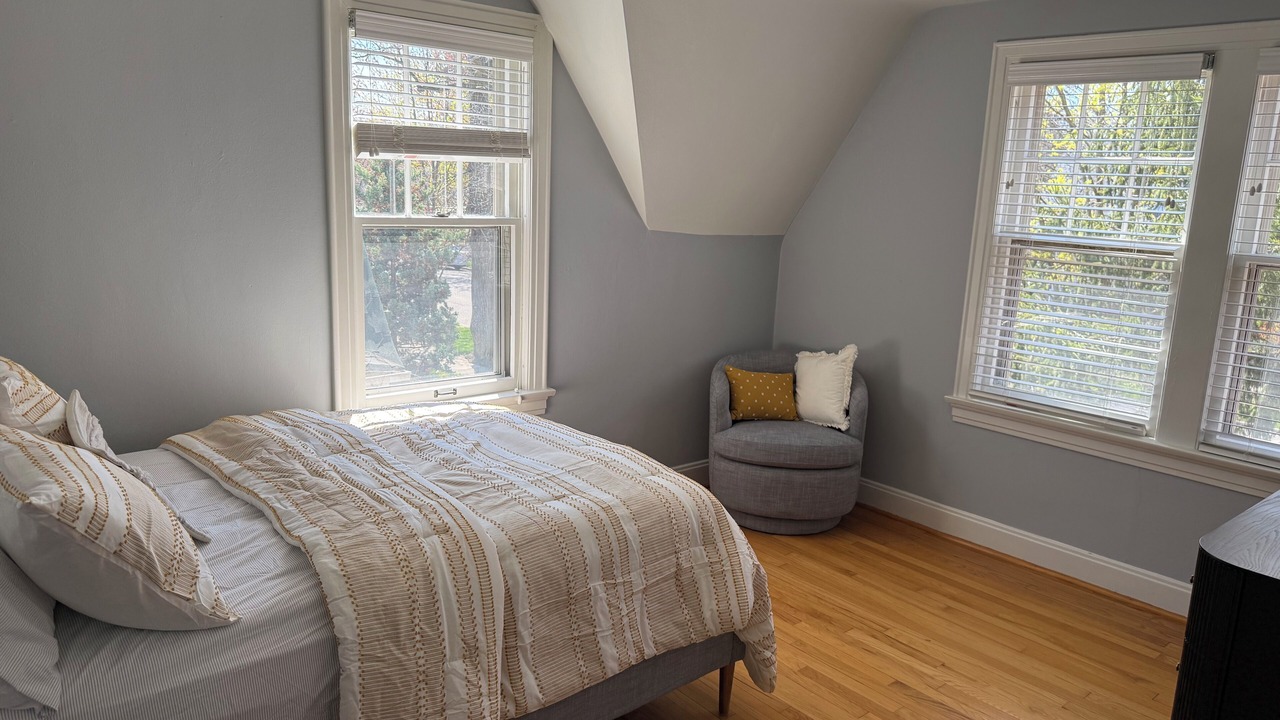 Photo of Bedroom in Burns Park