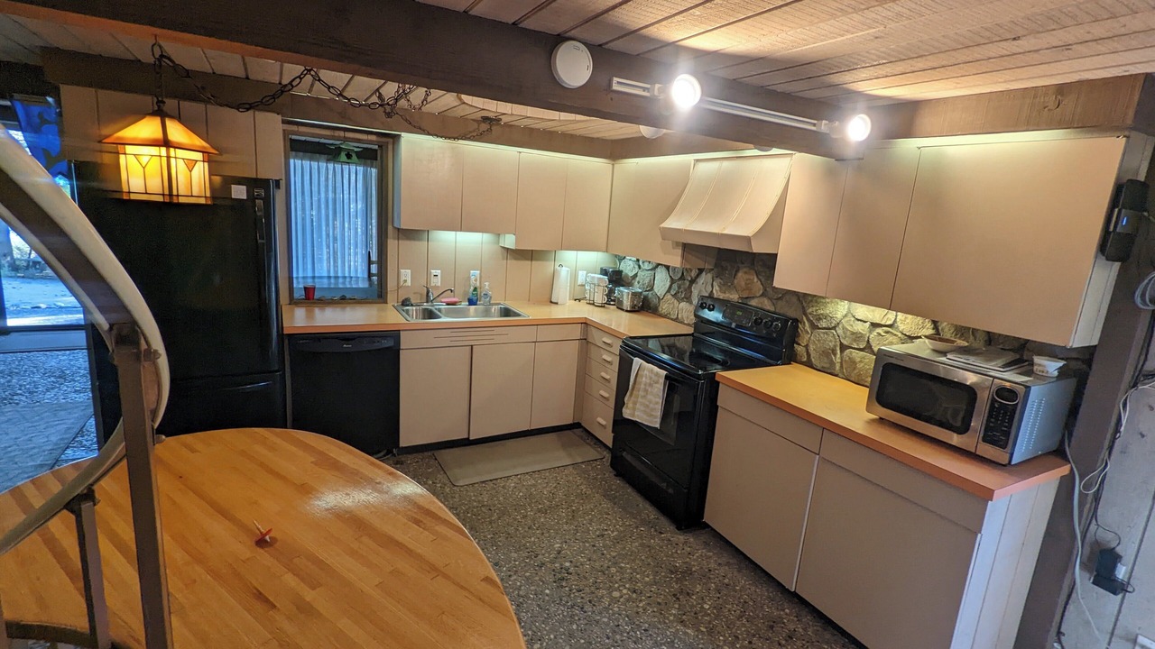 Photo of Kitchen in Lake Township