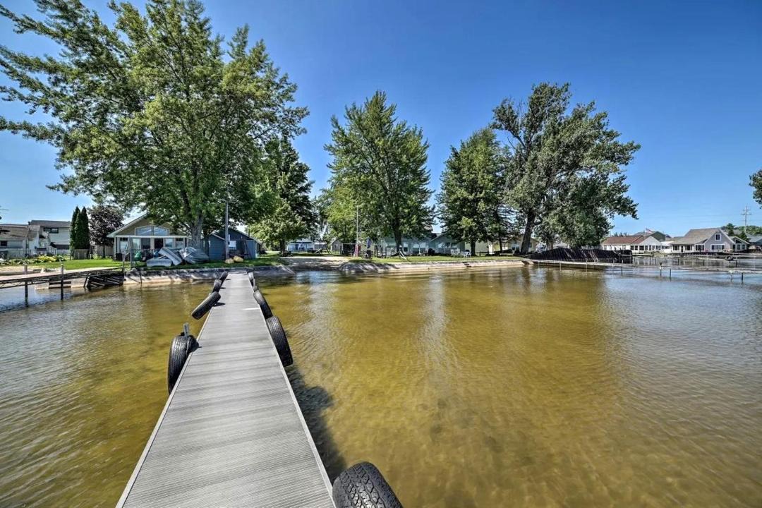 Photo of Others in Houghton Lake
