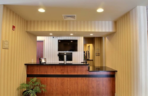 Brillion Hotel | Cobblestone Inn & Suites - Brillion