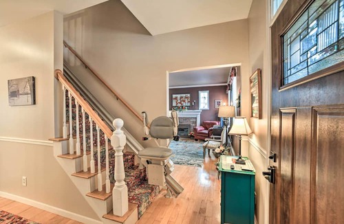 Gladstone House | Spacious Michigan Home w/Private Hot Tub