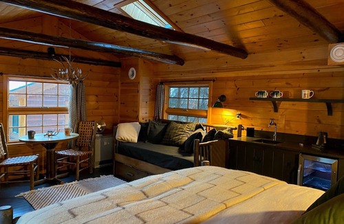Lutsen Cabin | Lorelei of the Lake - Charming Cabin & Guest Cabin on the Shore of Lake Superior