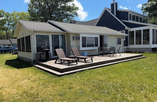 Prudenville Cabin | 3 Cozy Cabins Nestled on Houghton Lake w/Waterfront Decks