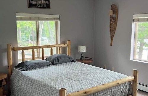 Gaylord Cabin | Welcome to The Big House at Heart Lake Resort!