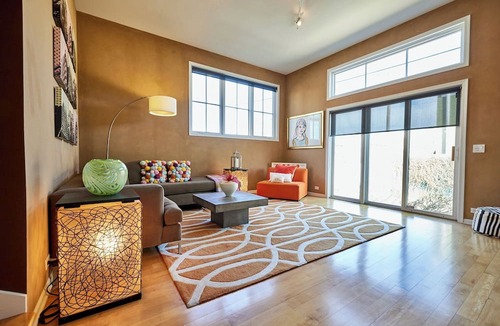Little Italy House | Walk to Downtown 3BR/3BA Townhome Garage + Porch