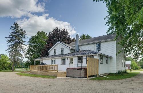 Fulton House | 'The Farmhouse' - Spacious Country Retreat