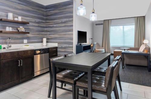 Anchorville Hotel | Residence Inn by Marriott Detroit Sterling Heights