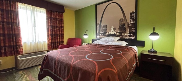 Super 8 by Wyndham Jacksonville in Jacksonville
