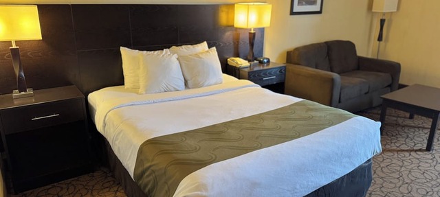 Escanaba Stay inn & suites in Escanaba