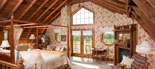 Chanticleer Guest House in Sturgeon Bay