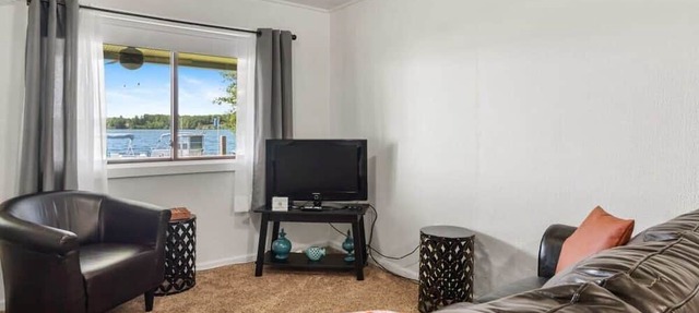 3 Separate room with private balconies with stunning lake views in Fife Lake