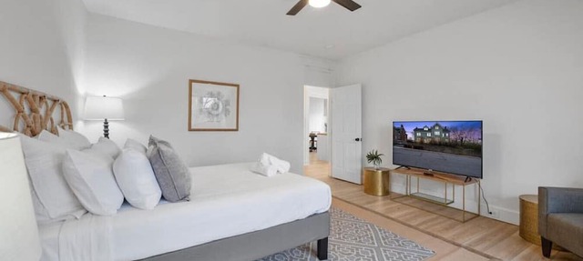 Cozy 2.5BR near Zoo | Hospitals | UC | Free Parking in Cincinnati