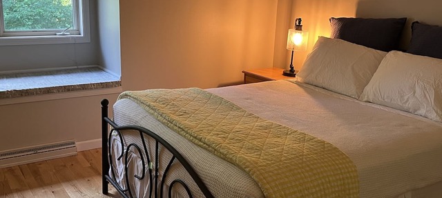Home in quiet friendly neighborhood near the river, parks and walking trails in Wisconsin Rapids