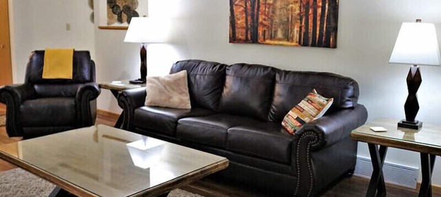 Greenwood Getaway: Escanaba Fall Retreat | U.P. Adventure Basecamp | Sleeps 6 in Escanaba