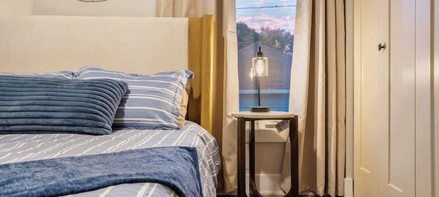 Elevated Gem - Sleeps 12 - 20 mins to Downtown Chicago in Oak Park