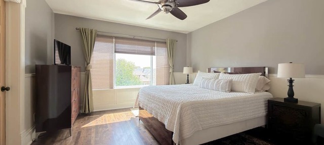 A Large Rustic Farmhouse In Bay View, Wisconsin in Milwaukee