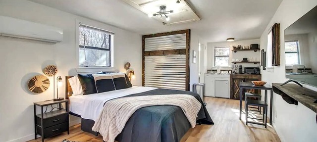 Red River Cabin in Gentry