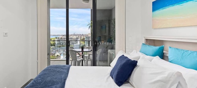 City Beach Escape Wollongong Waterside Serenity in Wollongong