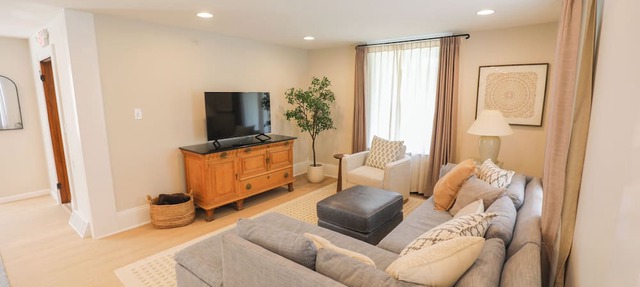 The Montford - Frankenmuth's Premier Downtown Retreat - Entire Home in Frankenmuth