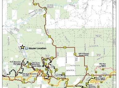 Cannon Creek Cabin - Hot Tub and Pet Friendly in Fife Lake
