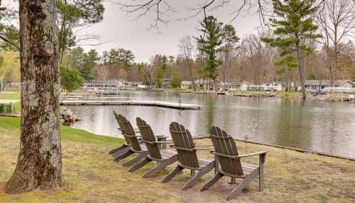 Torch River Cabin Retreat: Relax on the Water! in Rapid City